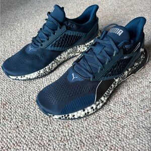 Rare! NWT Puma Hybrid Astro Navy Men’s